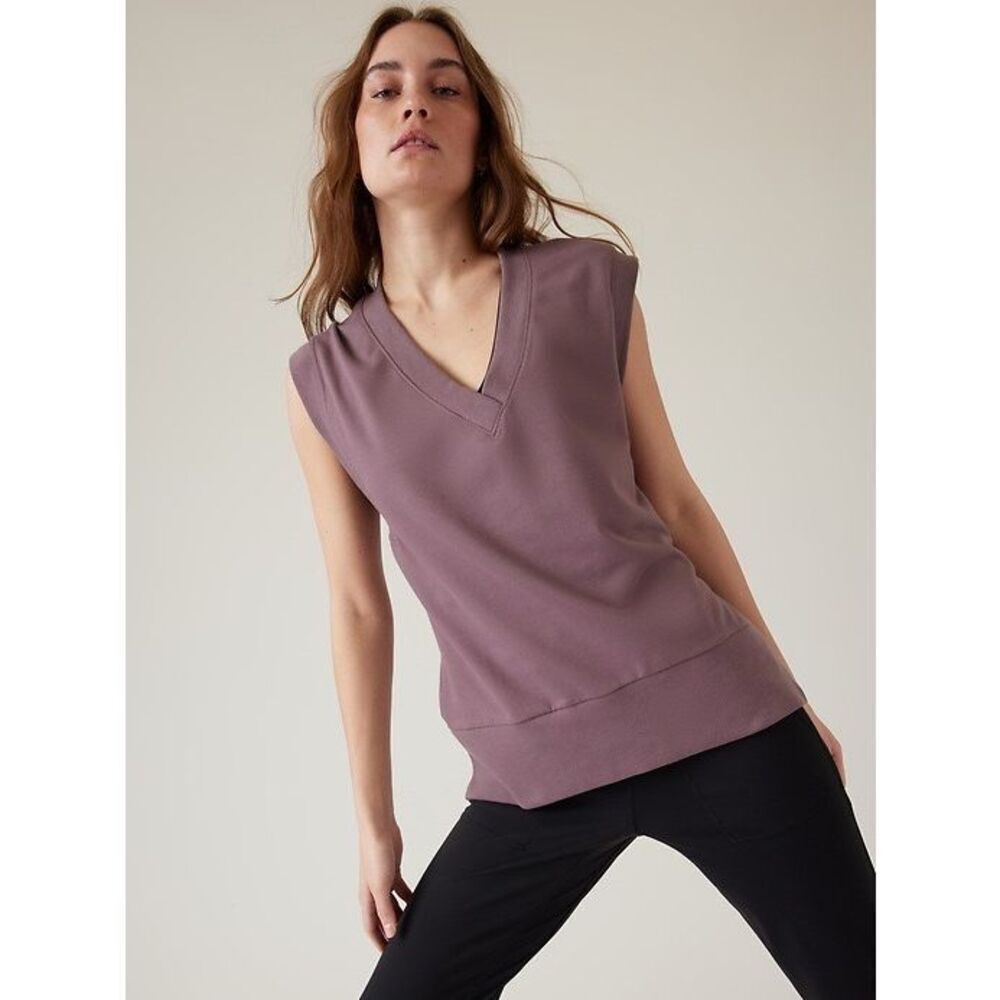 Athleta Retroterry V-Neck Sweatshirt Tee in Damask Mauve Size XS